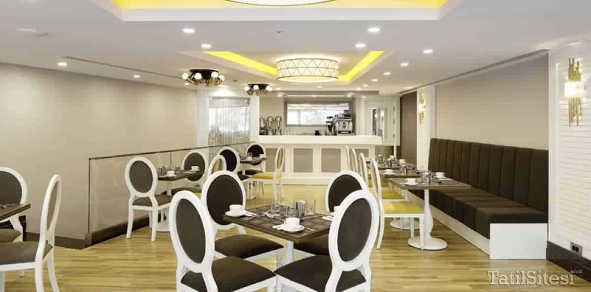 Mia Berre Hotel